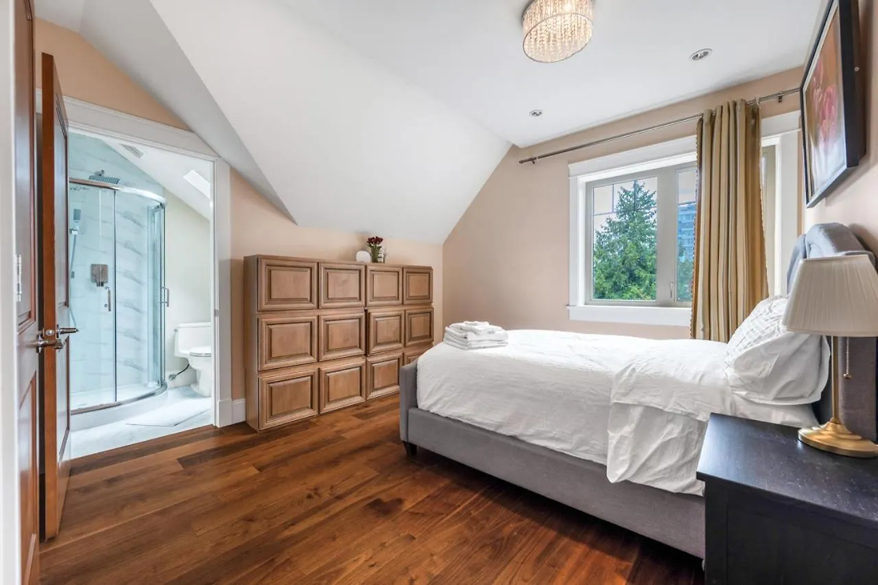Δωμάτια σε οικογενειακή κατοικία Cozy 1-Bedroom Share House In The Heart Of Βανκούβερ